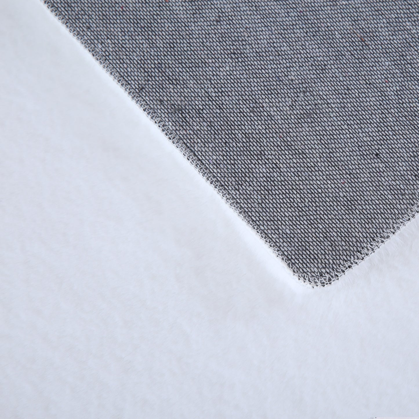 Teppich POUFFY 5100 White