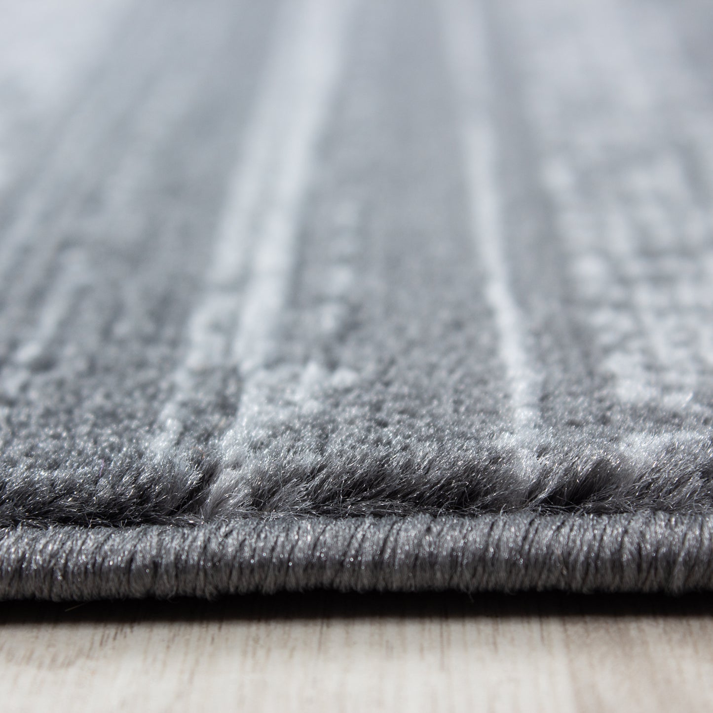 Teppich PLUS 8000 Grey