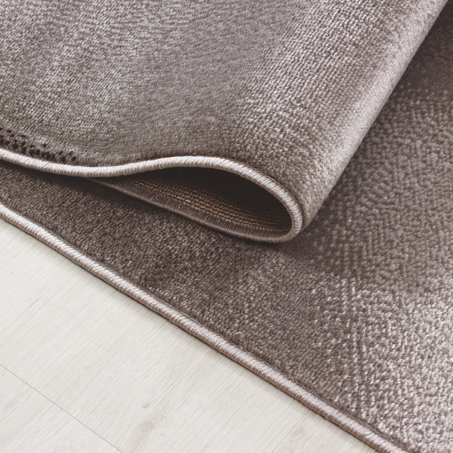 Teppich PLUS 8008 Braun